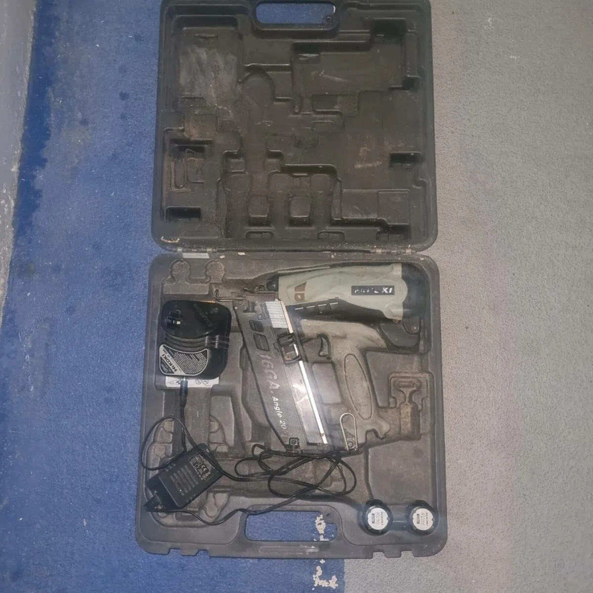 Hikoki Second Fix Gas Nail Gun