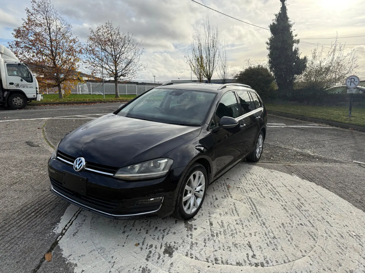 Volkswagen Golf Estate 2016 Auto 50,000 kms - Image 1