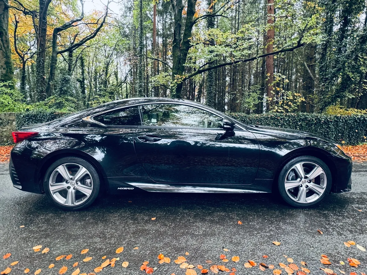 162 LEXUS RC300H 2.5 HYBRID LUXURY LOW KMS - Image 3