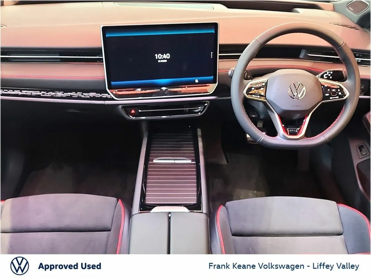 Volkswagen ID.7 GTX TOURER 77KWH *NOW IN STOCK* - Image 2