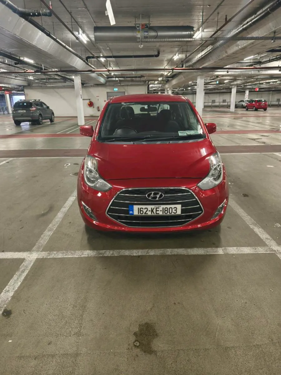 Automatic Hyundai IX 20 Deluxe 69 km only - Image 4