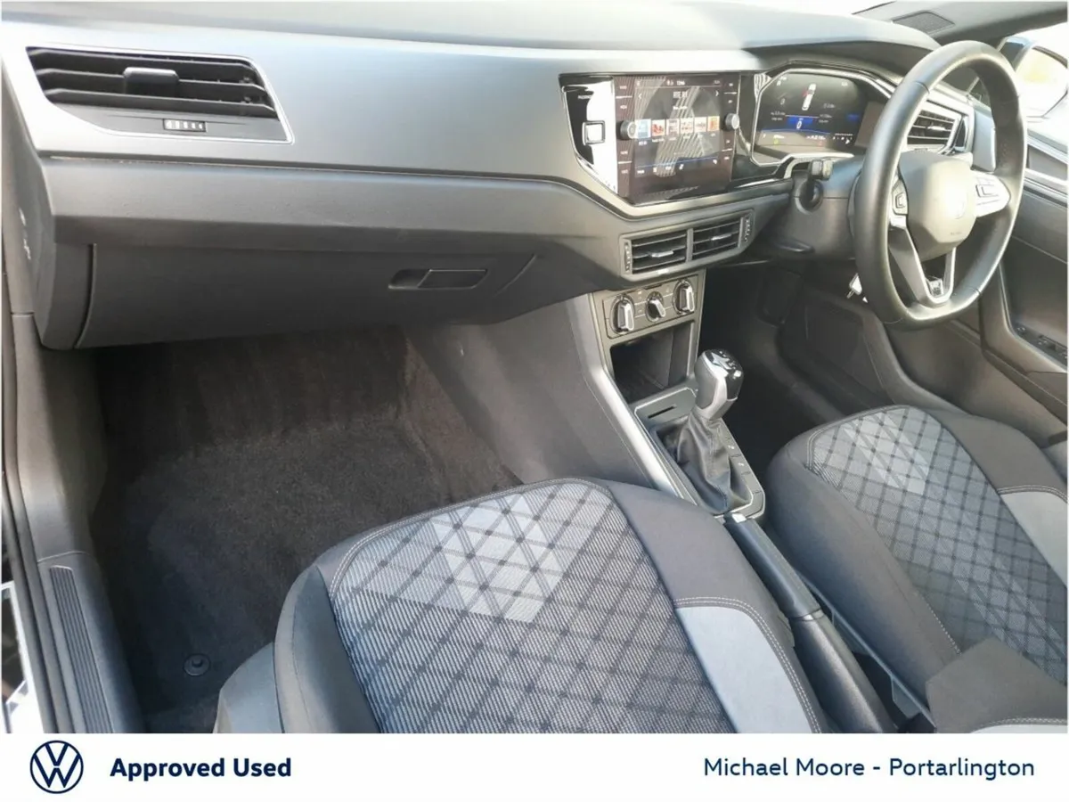 Volkswagen Polo R-LINE 75 1.0 TSI 95HPD7F - Image 4