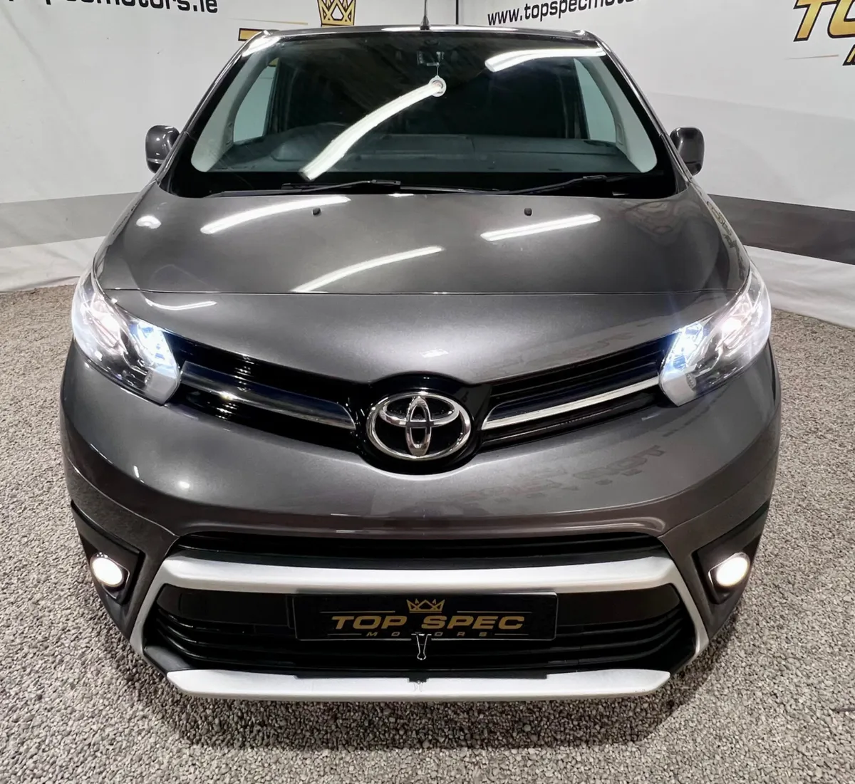 2017 Toyota Proace FULLY LOADED  🎩 - Image 4