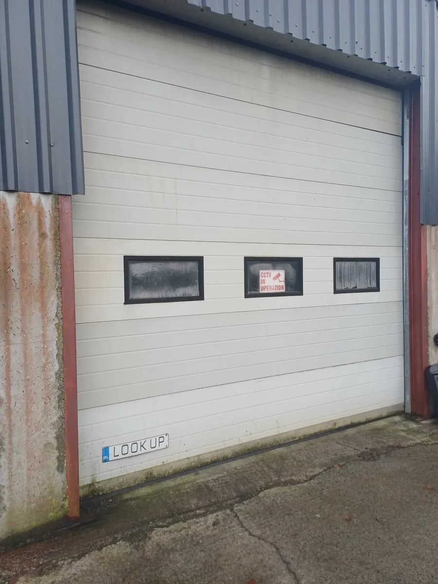 Insulated Roller door - Image 1