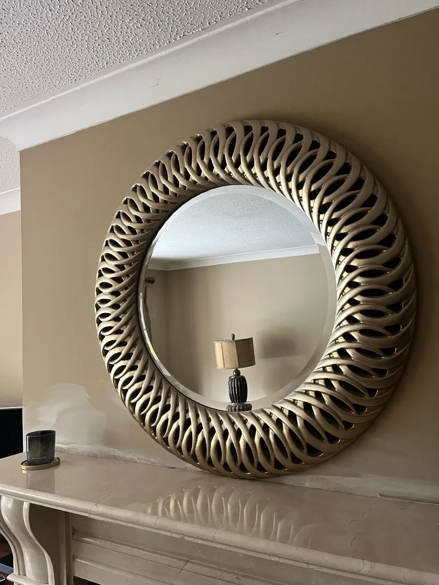Round Mirror - Image 3