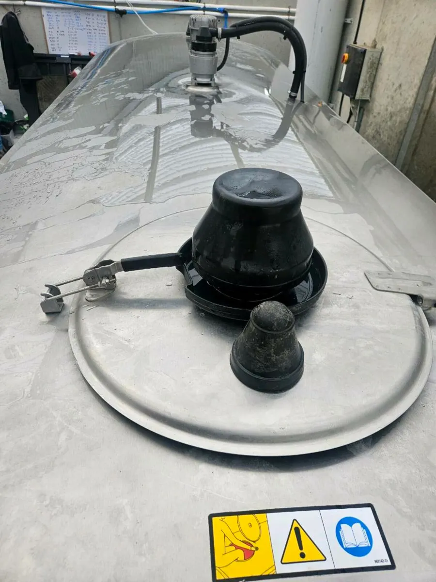 Milk tank - Image 2