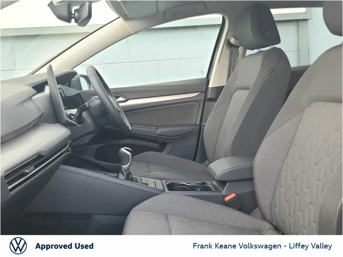 Volkswagen Golf EDITION 75 2.0 TDI 116HP *DOLPHIN - Image 4