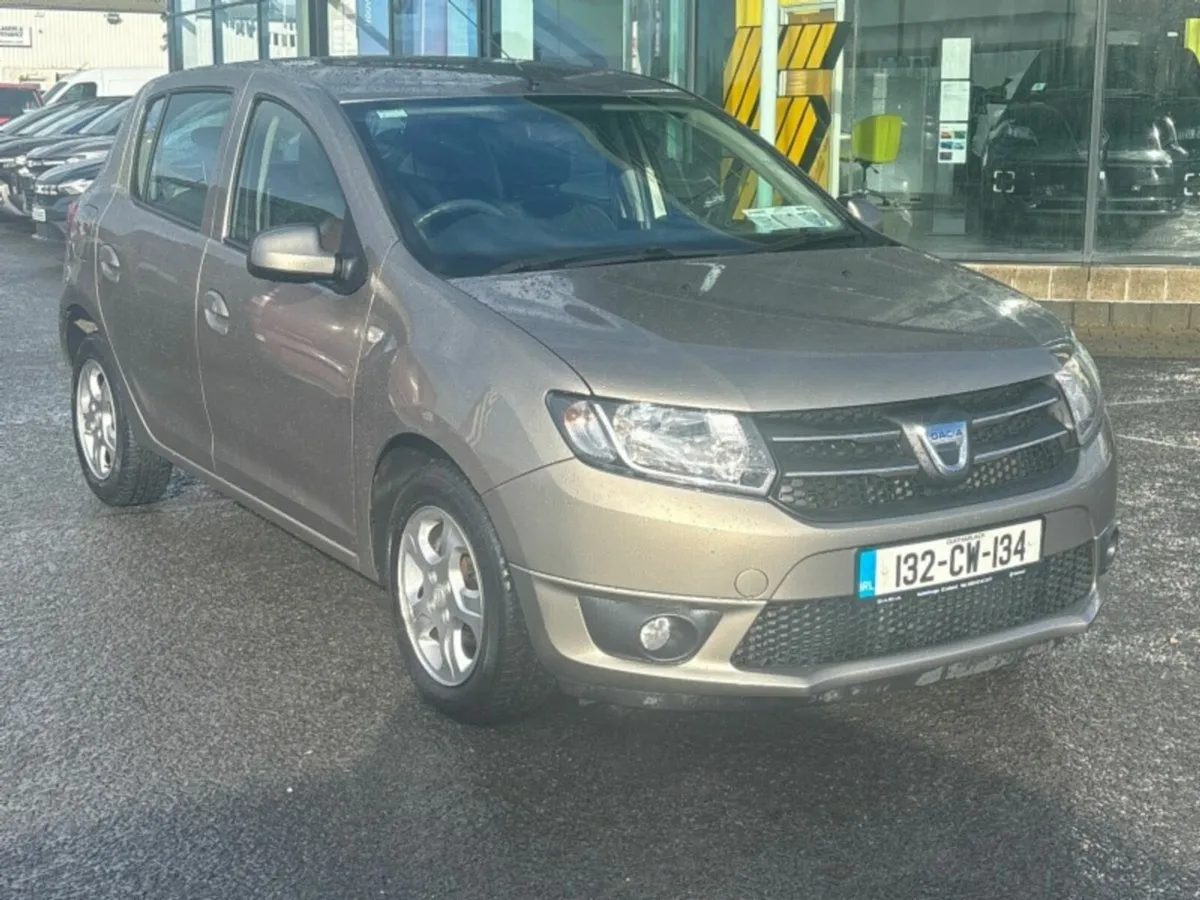 Dacia Sandero 1.5 dCi 90 SIGNATURE - Image 1