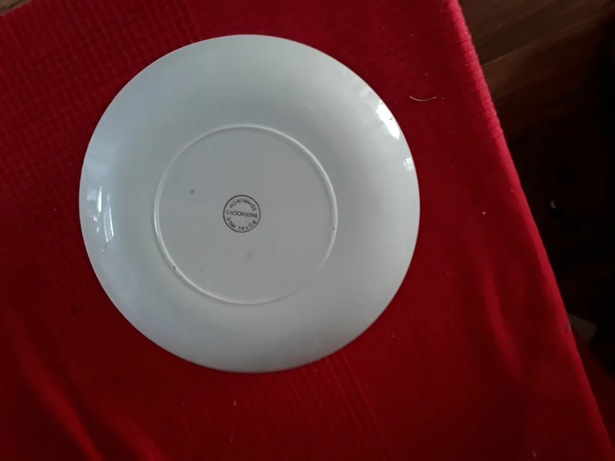 Scottish family tree collectibles plate - Image 2