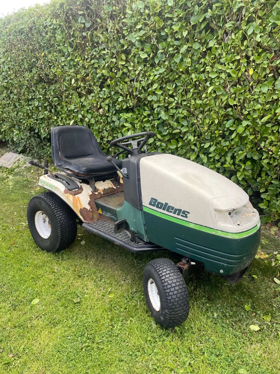 Tractor lawnmowers - Image 3