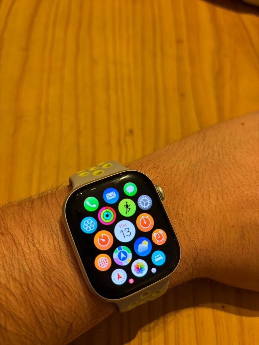 iwatch - Image 1