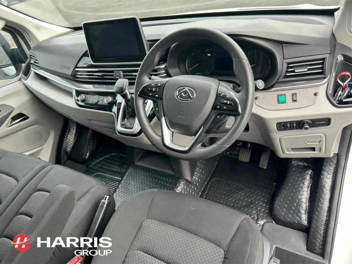 Maxus eDELIVER 9 eDeliver 9 EV 8 Seat Minibus - Image 2