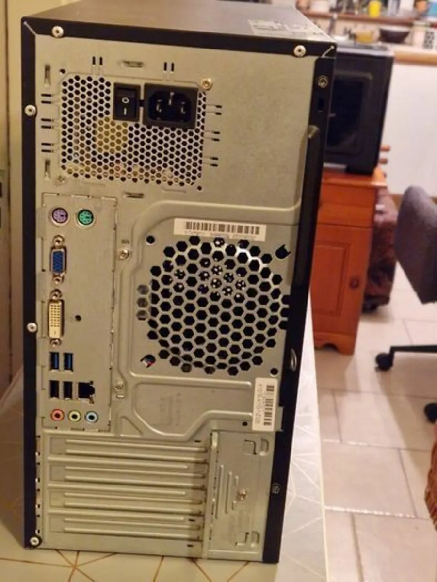 Fujitsu Esprimo P420 E85+ Desktop PC 465GB HDD 8GB - Image 2