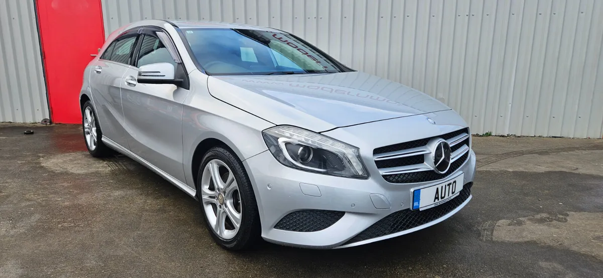 Mercedes a180 sport automatic 1.6 petrol low kms - Image 3