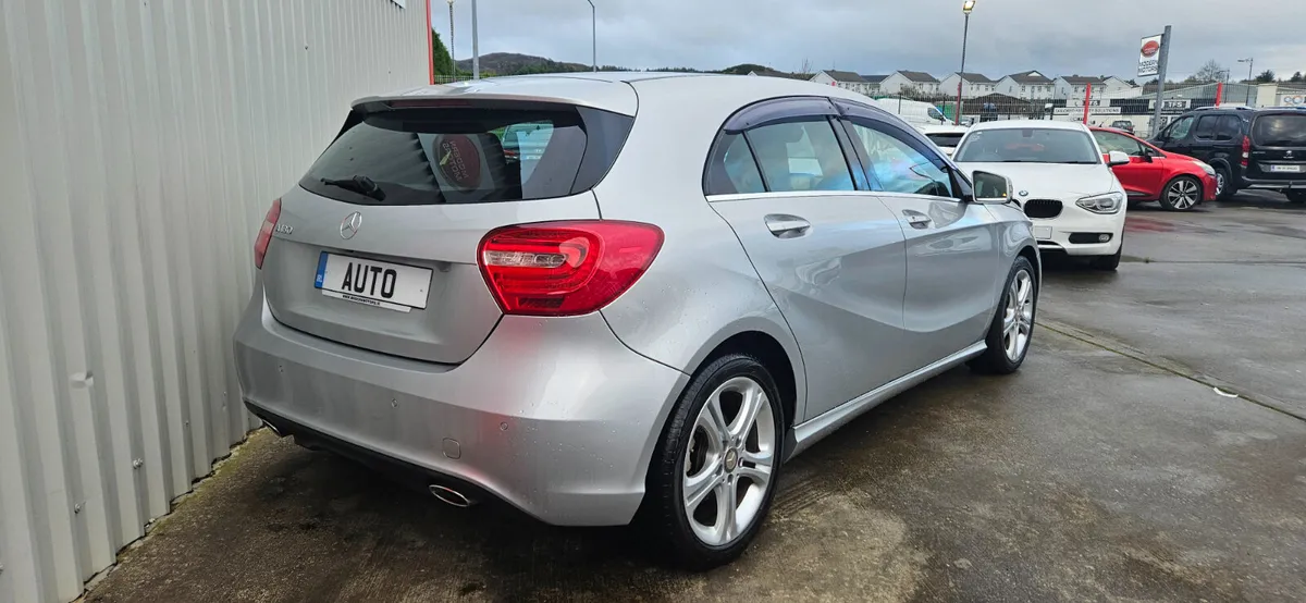 Mercedes a180 sport automatic 1.6 petrol low kms - Image 4