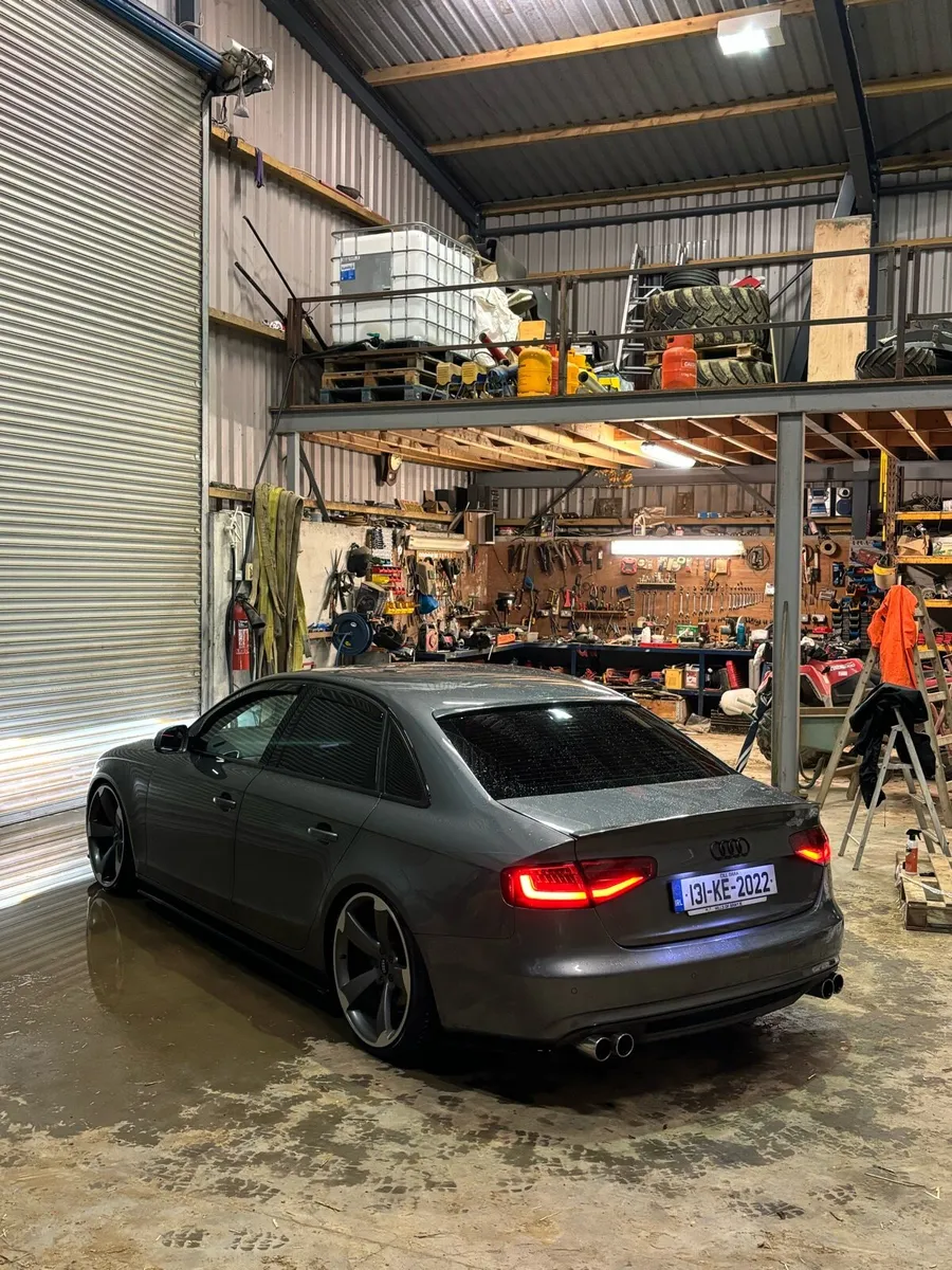Audi a4 - Image 2