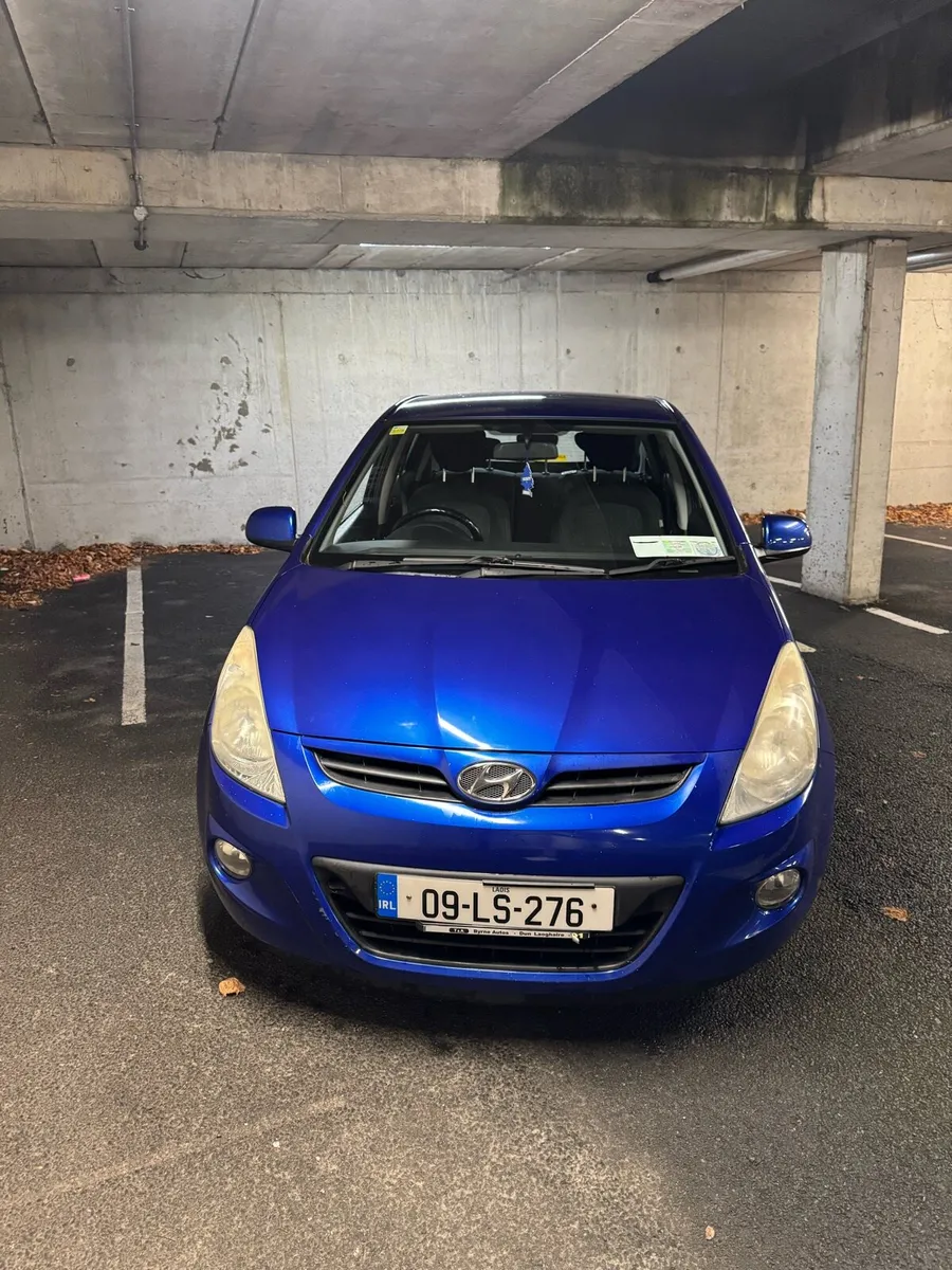 Hyundai i20 - Image 2