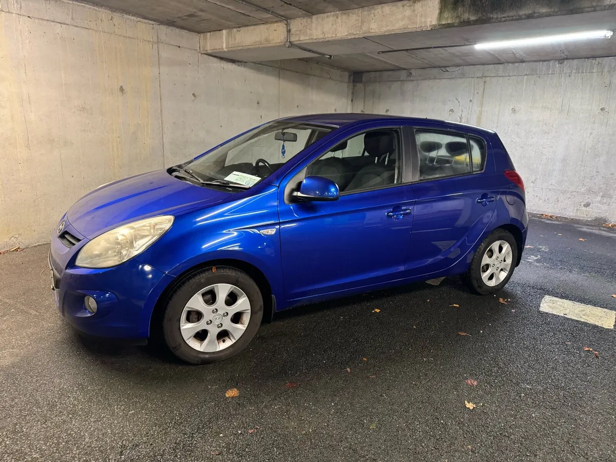 Hyundai i20 - Image 4