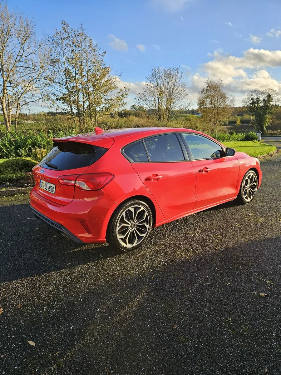 Ford focus - Image 2