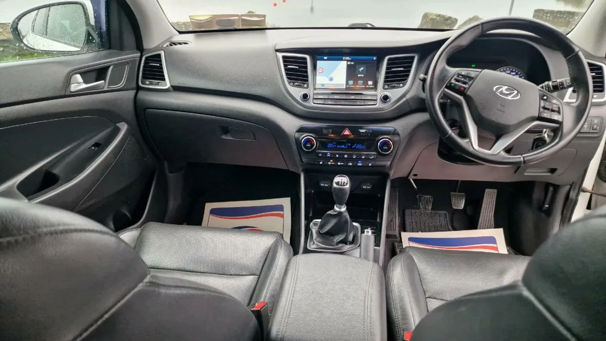 🔵2018 TUSCON EXECUTIVE TOP SPEC 11999euro - Image 4