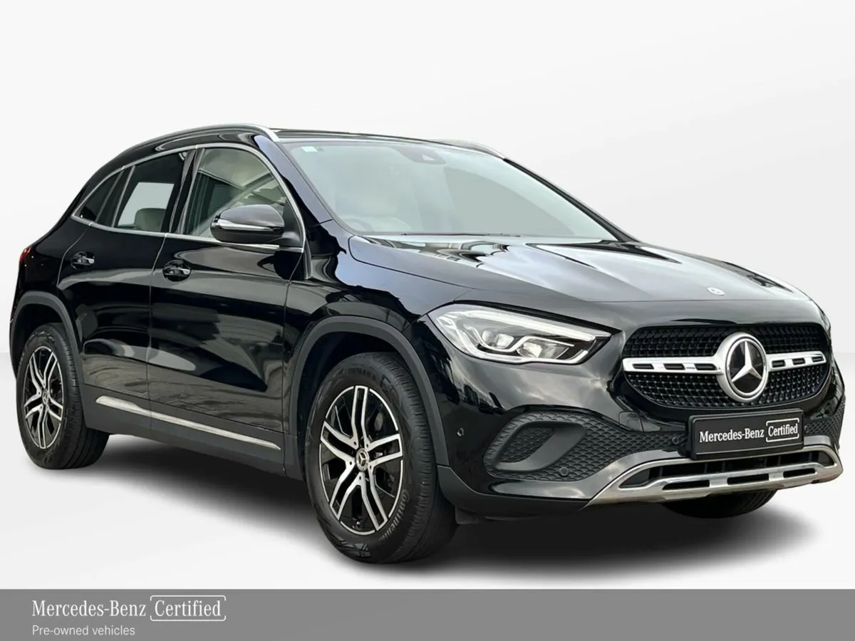 Mercedes-Benz GLA 180D Progressive Compact SUV **R - Image 4