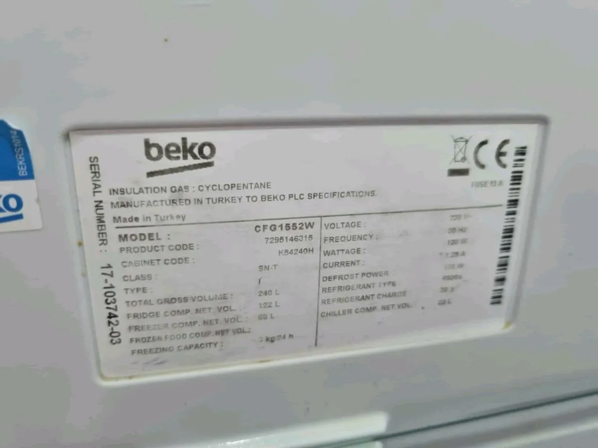 Beko fridge freezer - Image 3