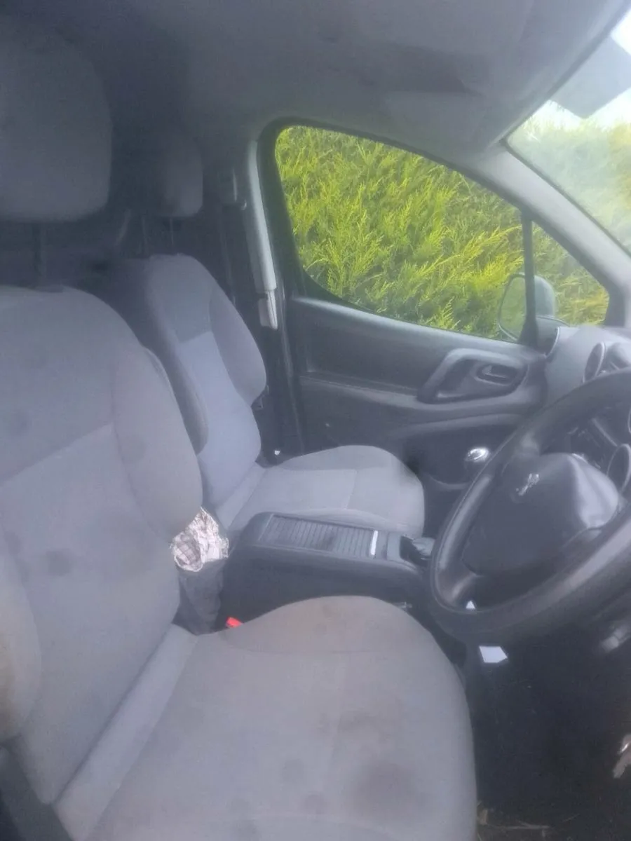 Peugeot Partner - Image 4