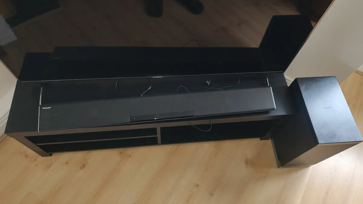 Panasonick 50" 4K Smart Led Tv - Image 3