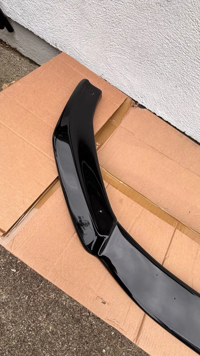 Audi Rs4 Splitter - Image 1