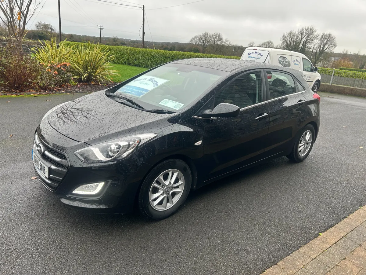 Hyundai i30 Deluxe 1.6 DSL 2016 - Image 3