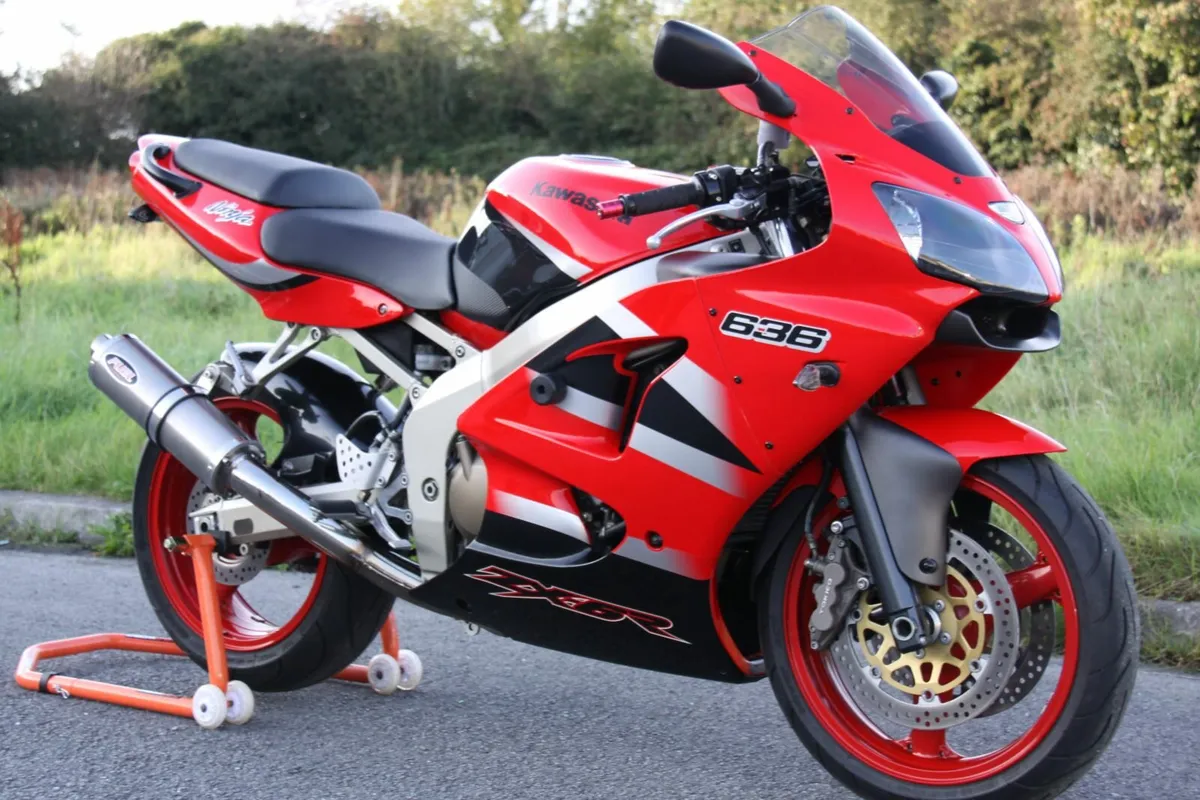 Kawasaki ZX 636 R  Ninja 9.000 Miles Mint Condi !! - Image 2