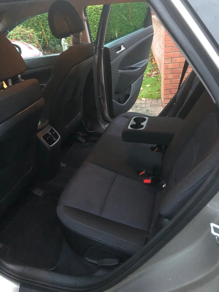 Hyundai Tucson diesel 110 miles nct 7/27 - Image 3