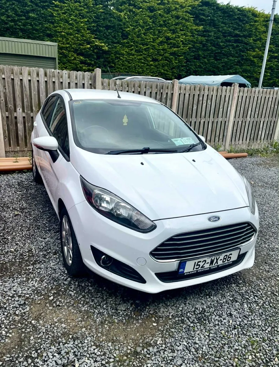 2015 Ford Fiesta 1.2 Petrol Zetec - Image 1