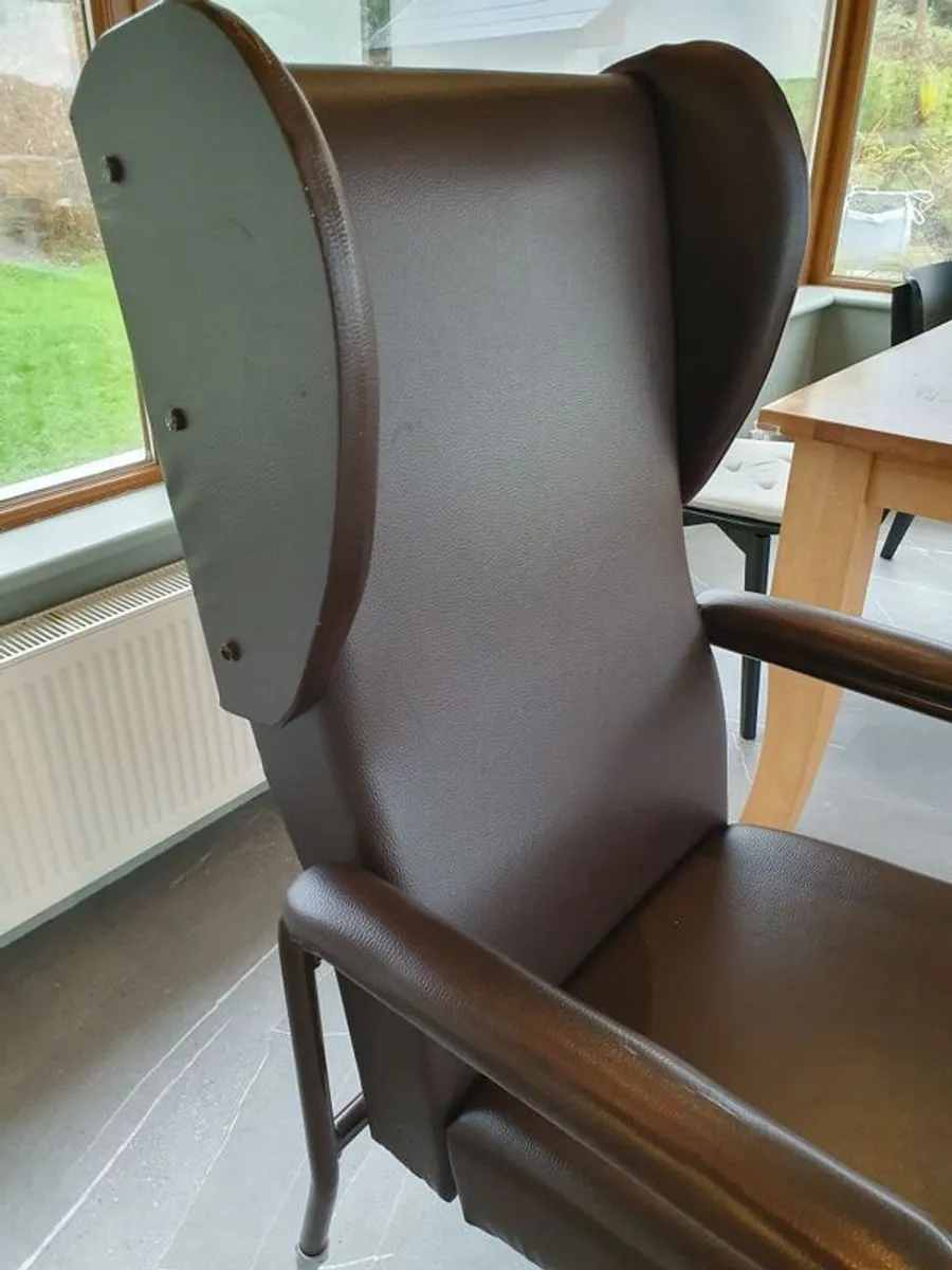 Orthopedic chair - Image 3