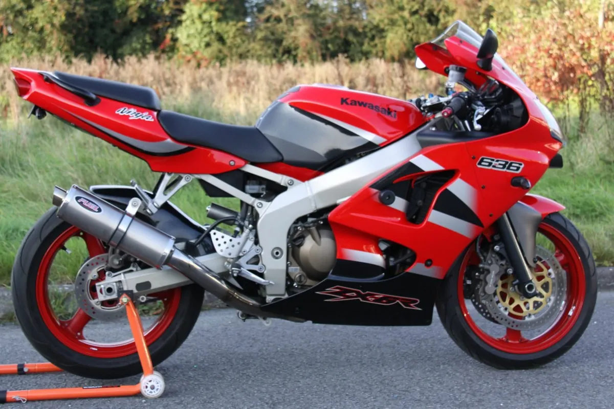 Kawasaki ZX 636 R  Ninja 9.000 Miles Mint Condi !! - Image 1