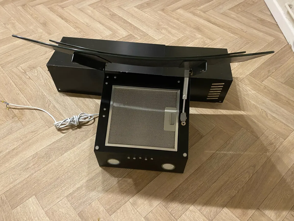 Luxair Curved Glass Cooker Hood - Image 2