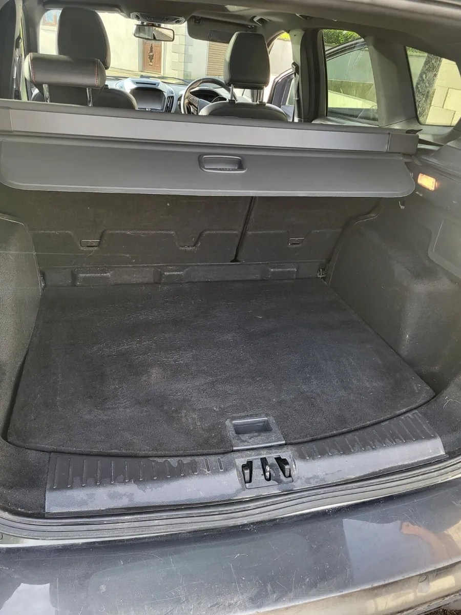 Ford Kuga 1.5 Automatic ST Line Diesel - Image 3