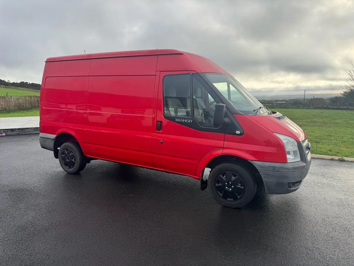 Ford transit - Image 2
