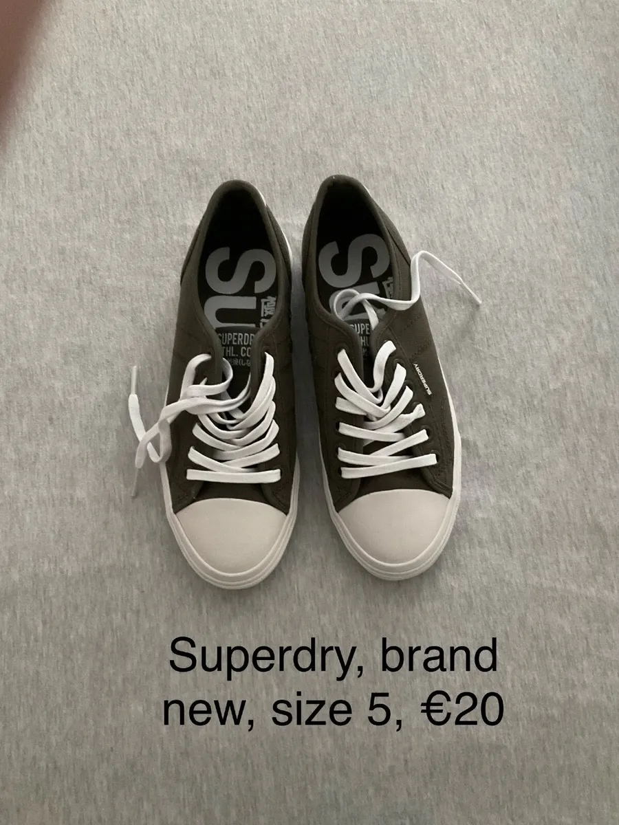 Superdry trainers, brand new, size5 - Image 1
