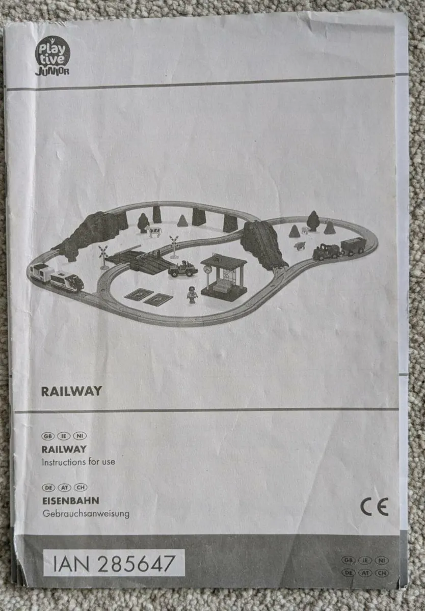 Wooden train sets - Image 4