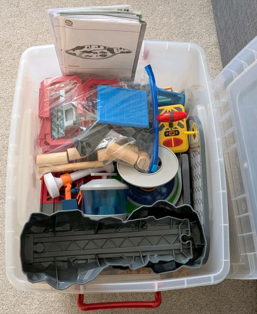 Wooden train sets - Image 1