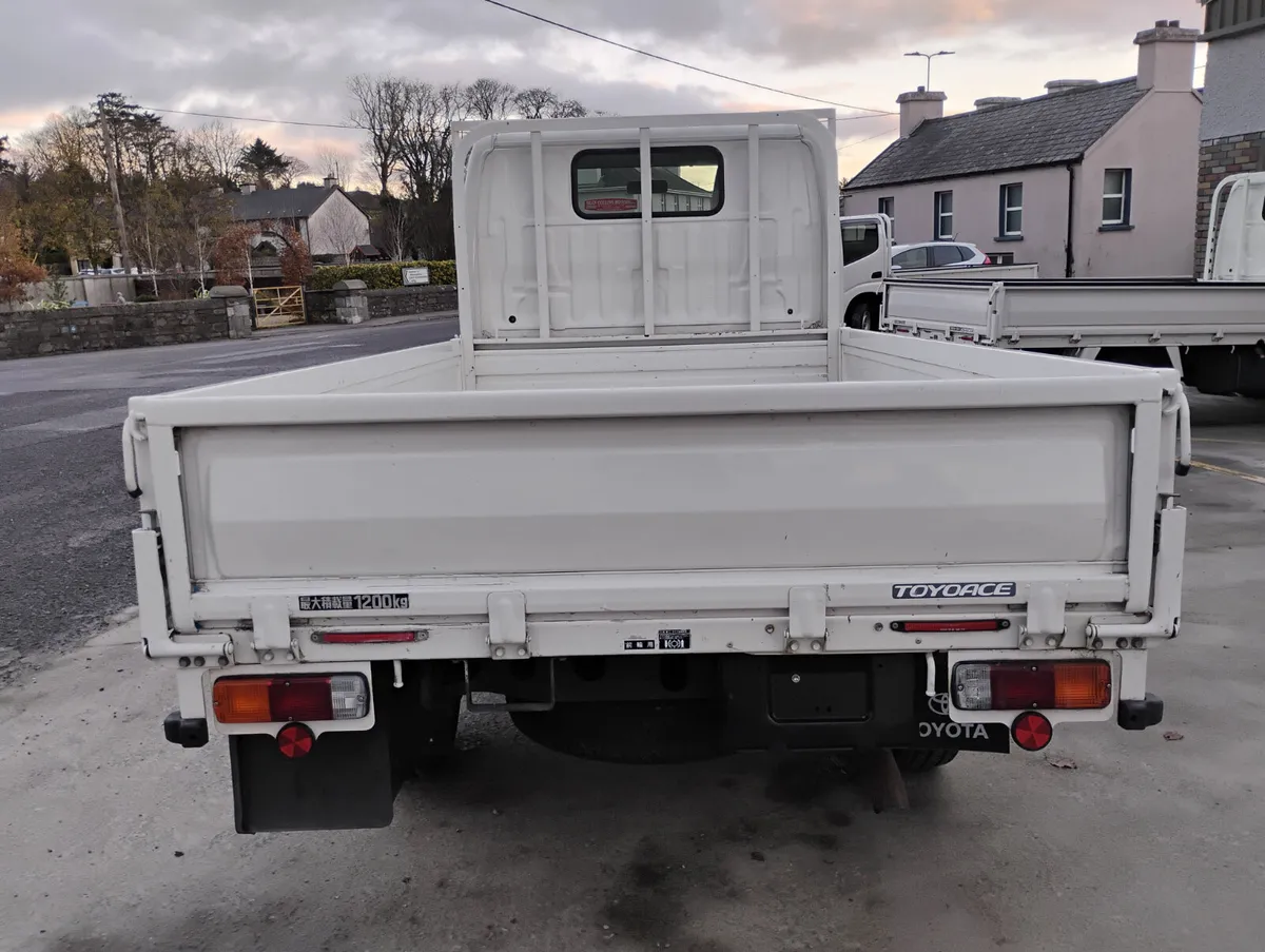 2016 DYNA SINGLE WHEEL LOW MILEAGE - Image 4