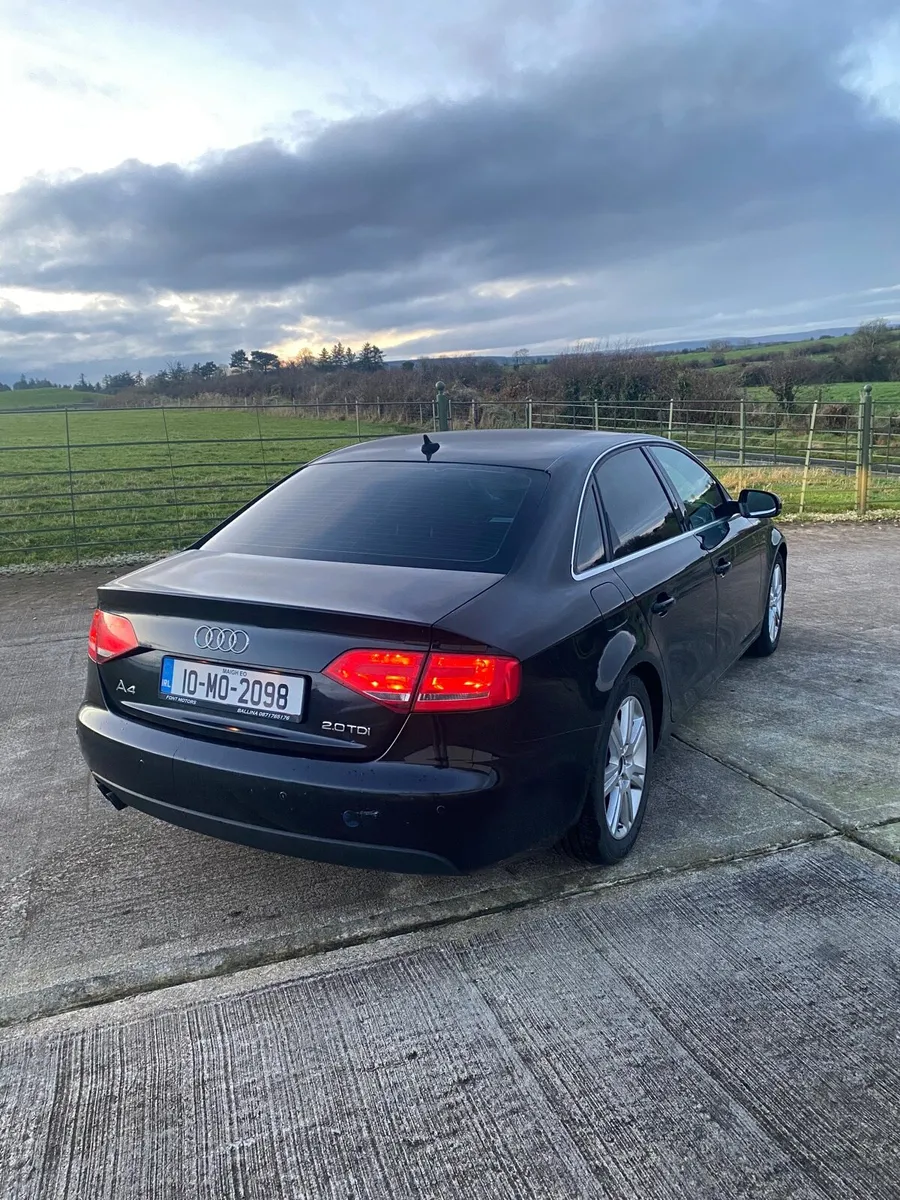 Audi A4 - Image 2