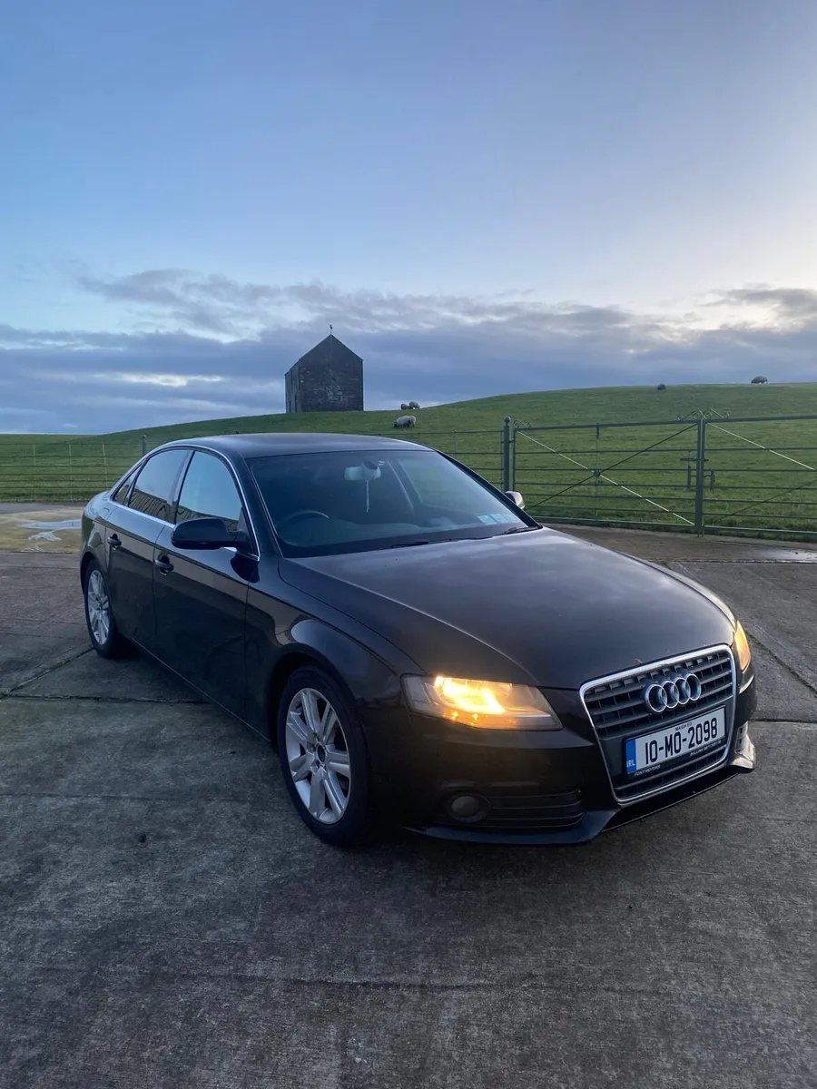 Audi A4 - Image 1