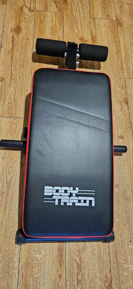 Body Sculpture Foldable Adjustable Sit Up Bench - Image 1