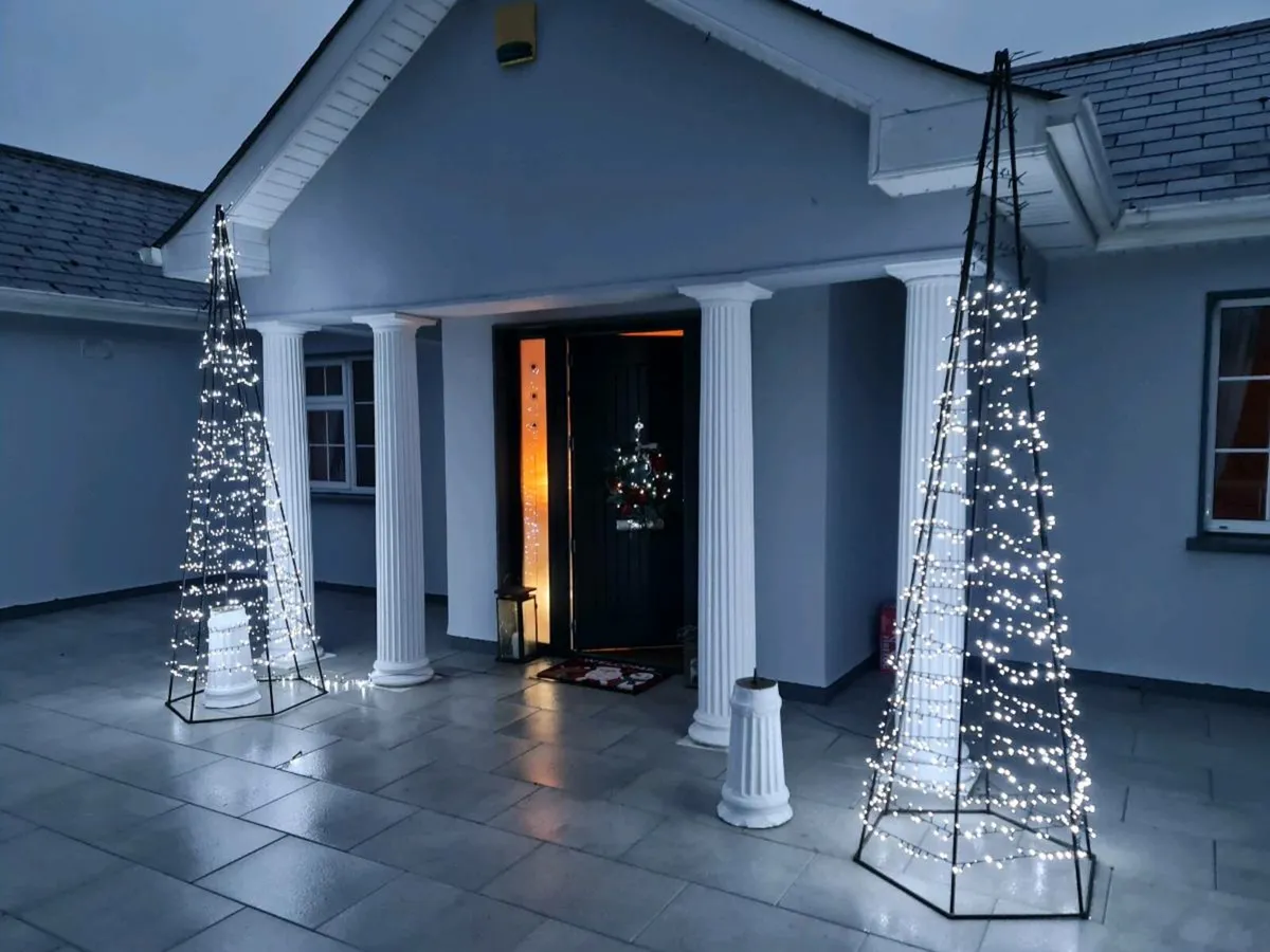 Christmas tree - Image 3