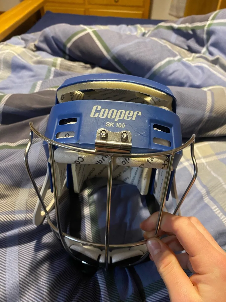 Cooper hurling helmet - Image 1