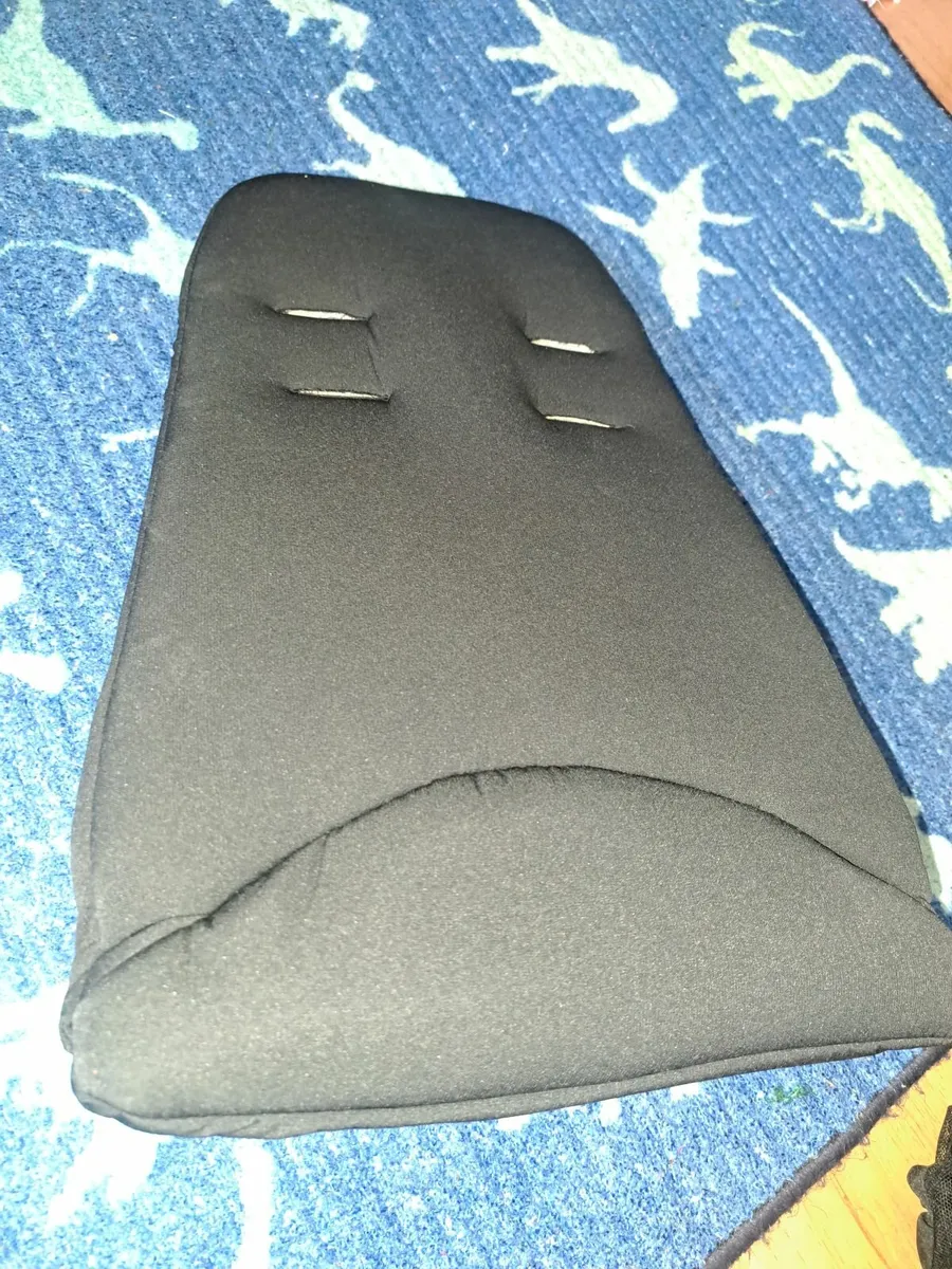 Quinny Travel System - Image 3