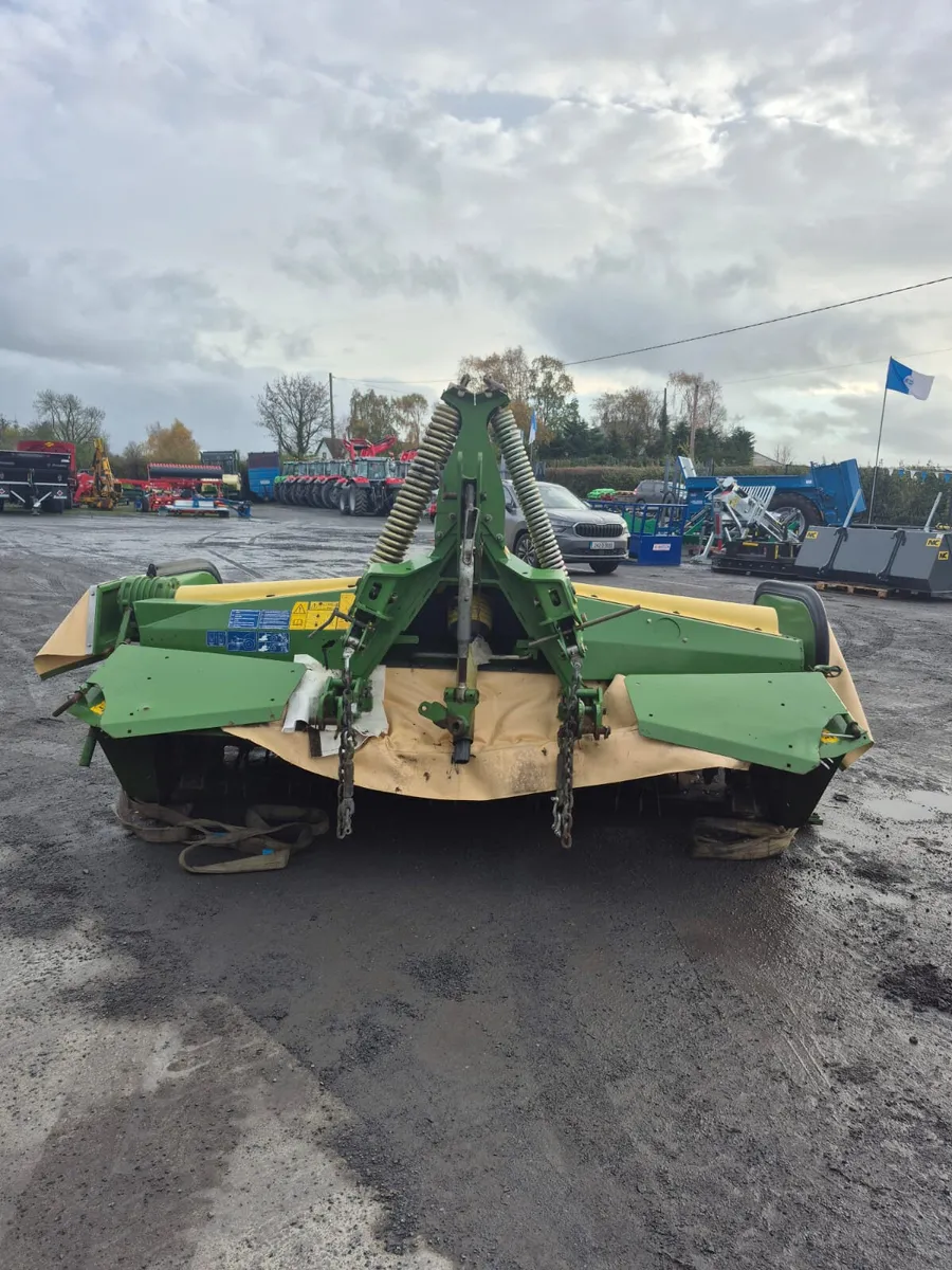 Krone F320 CV Front Mower - Image 3
