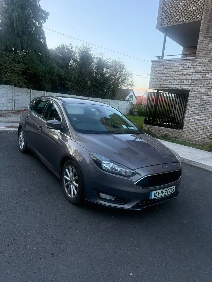 Ford Focus 2015 2.0 - Image 1